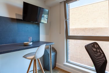 Superior Studio at Pavilion Point, 118-132 London Road, The Level, Brighton, BN14JH - Image 6